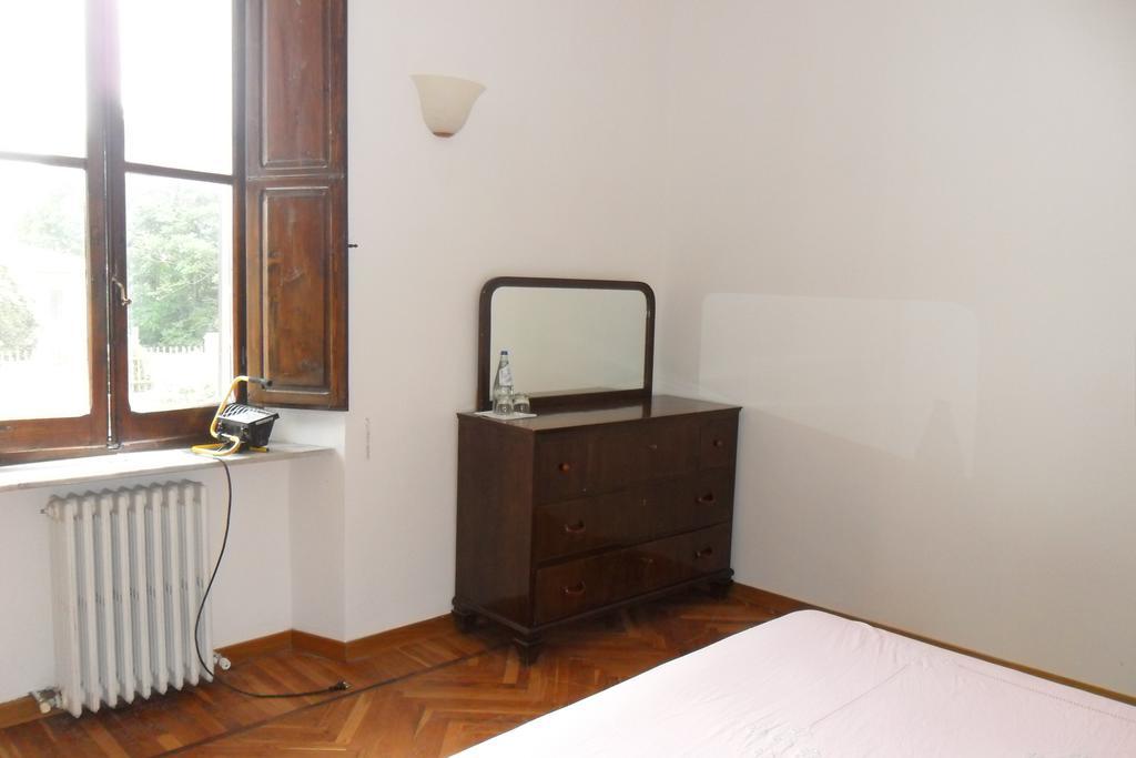 Agriturismo Montecorona Умбертиде Номер фото